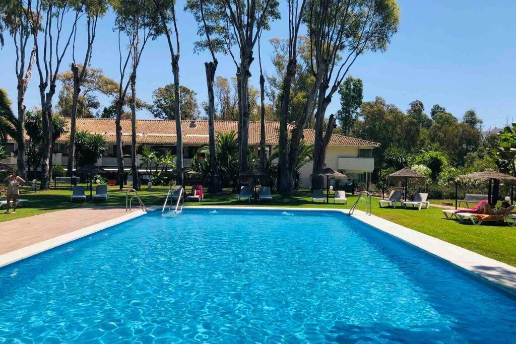 RICHI SUITE Puerto Banus Marbella Bagian luar foto